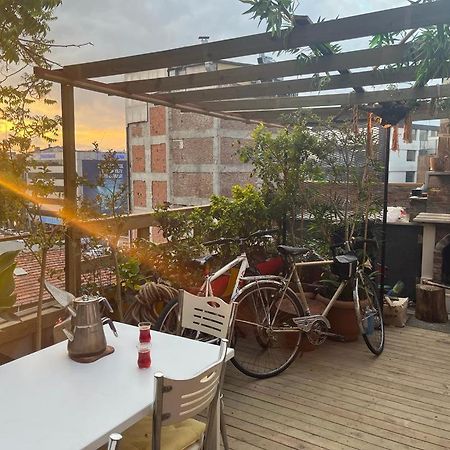 Central Apartment Kadikoy Terrace Bbq Close 2 Block Ferry Bull Metro Nighlife Provincia di Provincia di Istanbul Esterno foto
