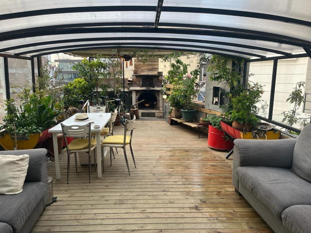 Central Apartment Kadikoy Terrace Bbq Close 2 Block Ferry Bull Metro Nighlife Provincia di Provincia di Istanbul Esterno foto