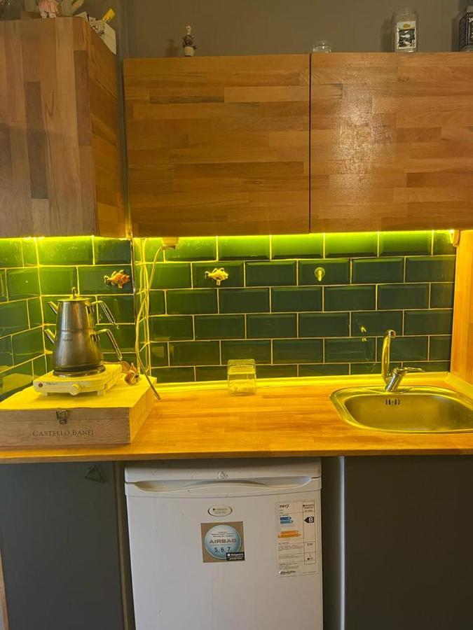 Central Apartment Kadikoy Terrace Bbq Close 2 Block Ferry Bull Metro Nighlife Provincia di Provincia di Istanbul Esterno foto