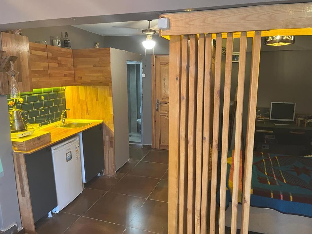 Central Apartment Kadikoy Terrace Bbq Close 2 Block Ferry Bull Metro Nighlife Provincia di Provincia di Istanbul Esterno foto