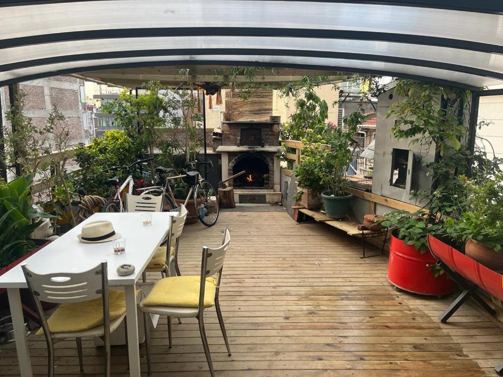 Central Apartment Kadikoy Terrace Bbq Close 2 Block Ferry Bull Metro Nighlife Provincia di Provincia di Istanbul Esterno foto
