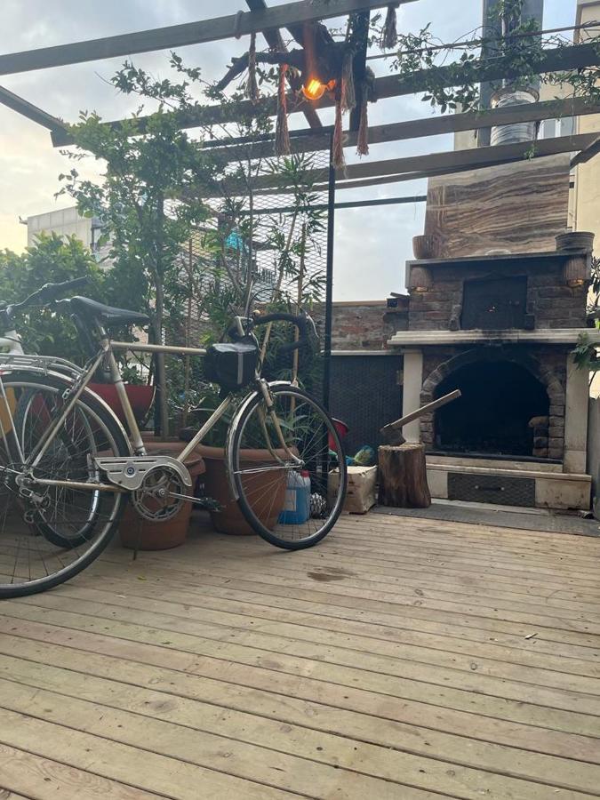 Central Apartment Kadikoy Terrace Bbq Close 2 Block Ferry Bull Metro Nighlife Provincia di Provincia di Istanbul Esterno foto