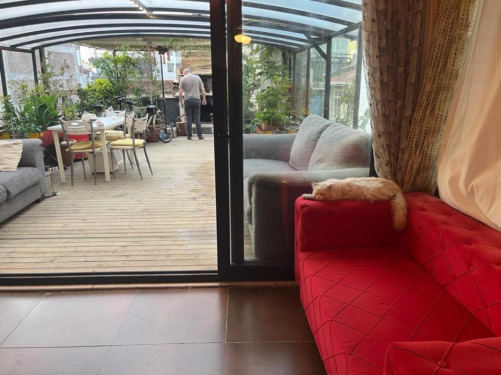 Central Apartment Kadikoy Terrace Bbq Close 2 Block Ferry Bull Metro Nighlife Provincia di Provincia di Istanbul Esterno foto